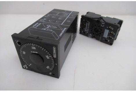 Temp.Regeling  JUMO Tron.  0-400 GR. Unused